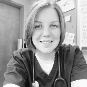 Meet your Posher, Caitlin